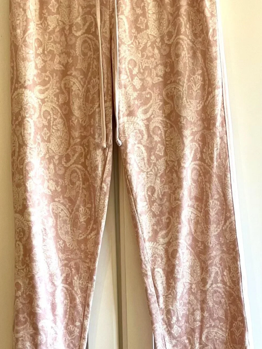 Lucky Brand Pajama Pink Paisley Short Sleeve Top & Matching Wide Leg Pants Set